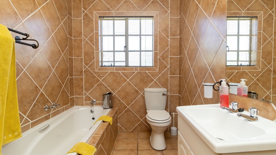 12 Bedroom Property for Sale in Deneysville Free State